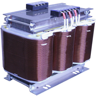 Three-phase transformers for industrial machinery, renewable energy and three-phase power conversion